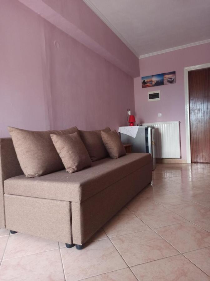 Dimitris House Petriti公寓 外观 照片
