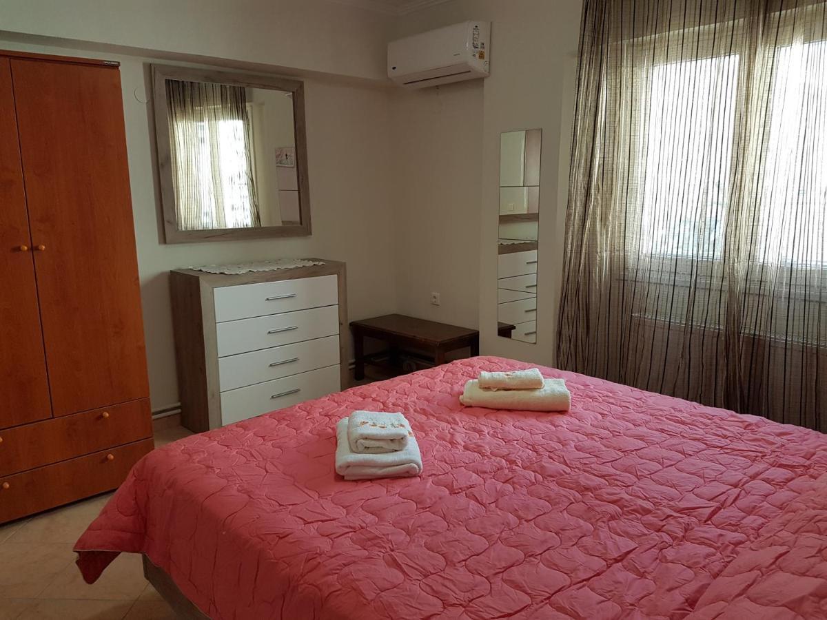 Dimitris House Petriti公寓 外观 照片