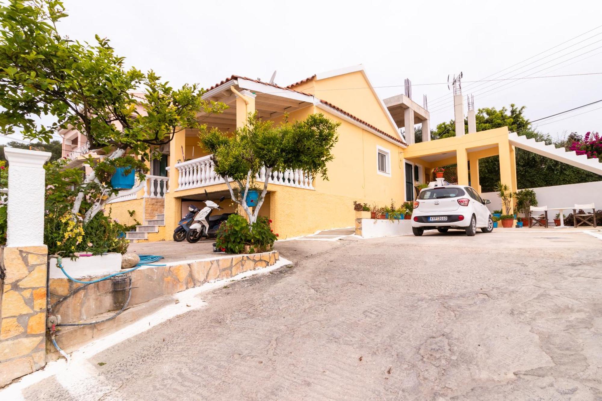 Dimitris House Petriti公寓 外观 照片